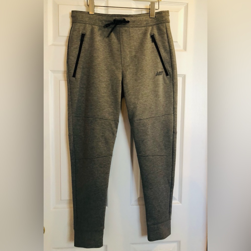 Aero Women’s Sweat Pants Gray Size Medium 3 Pockets
